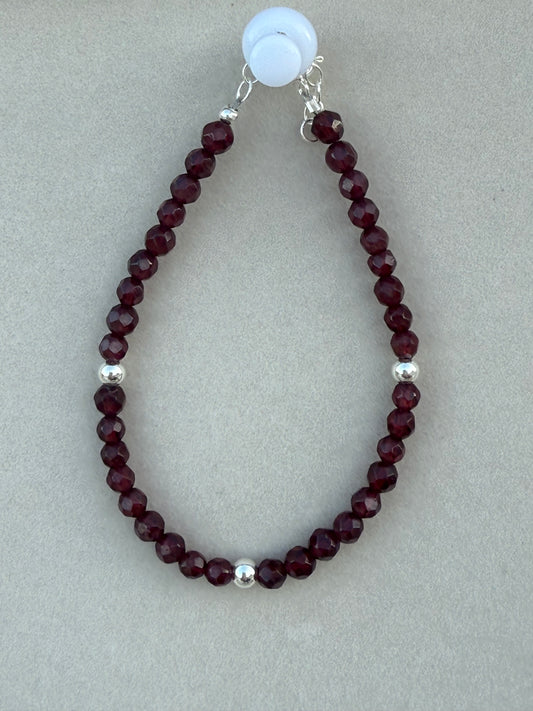 Faceted Garnet Bracelet in 925 Sterling Silver