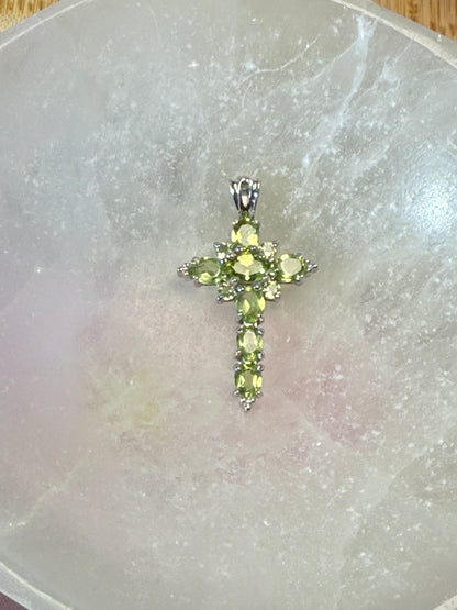 Peridot Gemstone Cross Pendant – 925 Silver